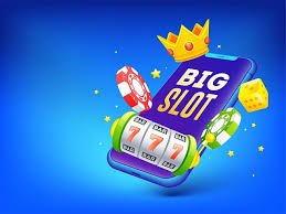Live roulette table with professional croupier and multiple camera feeds on heratoto platform